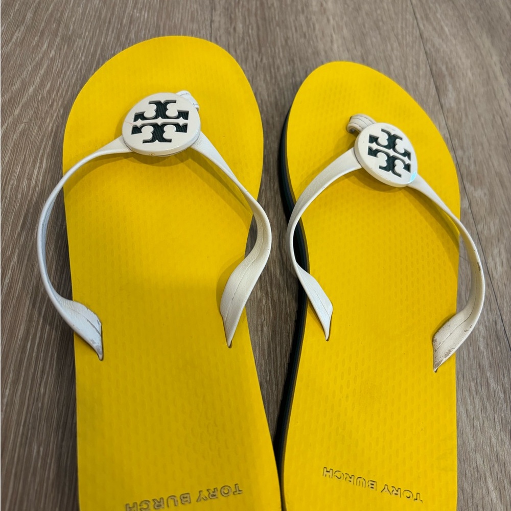 Tory Burch Sunny Yellow Sandals - Picture 2 of 4